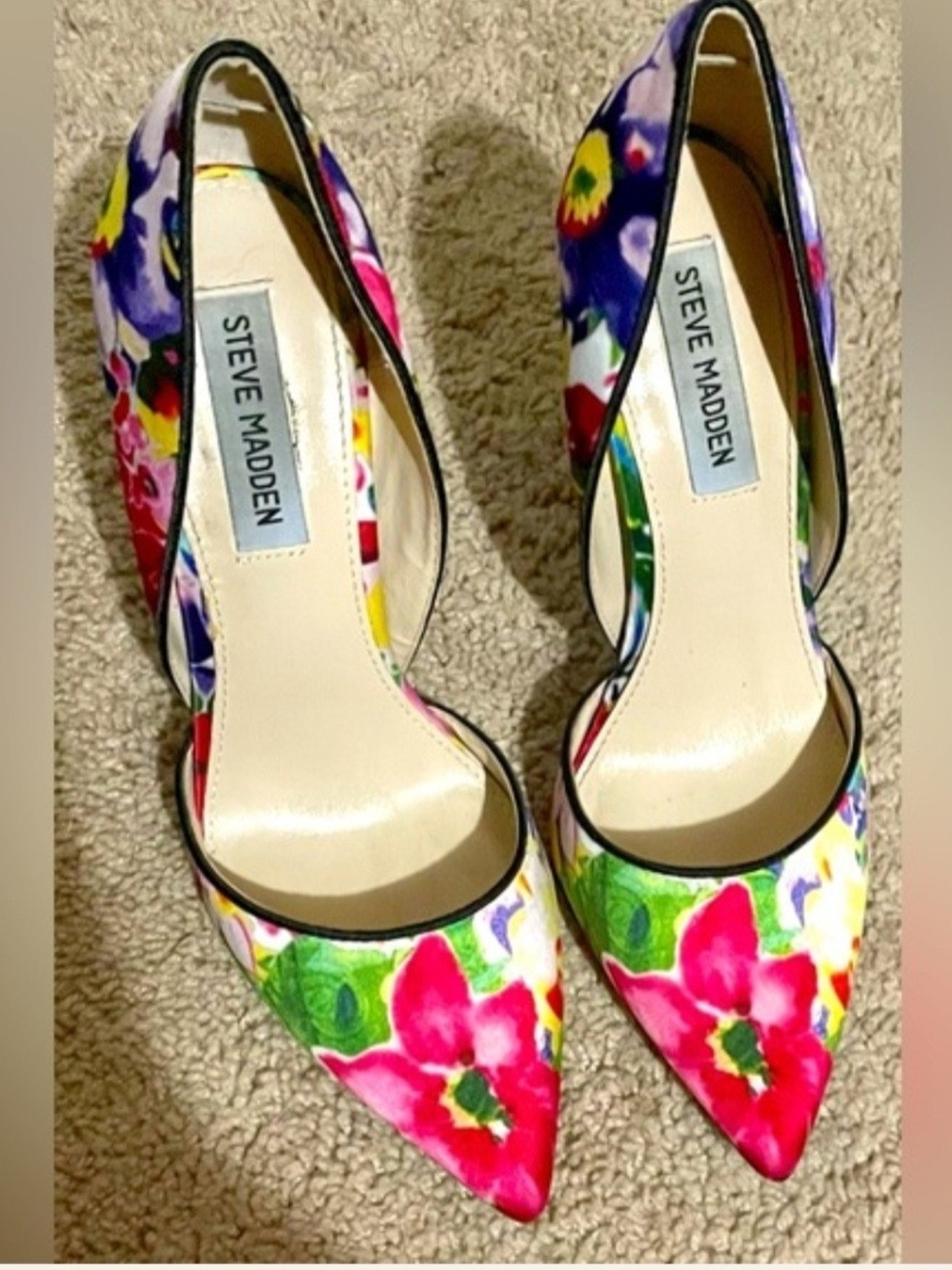 Steve Madden Multicolor Floral Pointed-Toe Pumps